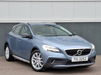 2018 (18) Volvo V40 T3 [152] Cross Country Pro 5dr Geartronic