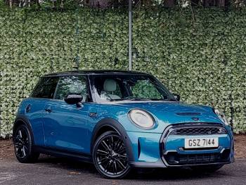 2022 (72) MINI Cooper S 2.0 Cooper S Exclusive Premium Plus 3dr Auto