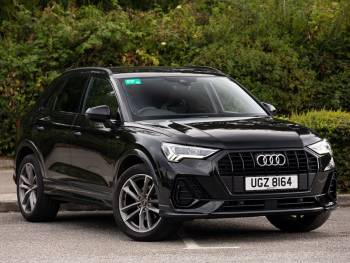 2021 (21) Audi Q3 35 TFSI Black Edition 5dr