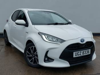 2021 (21) Toyota Yaris 1.5 Hybrid Design 5dr CVT