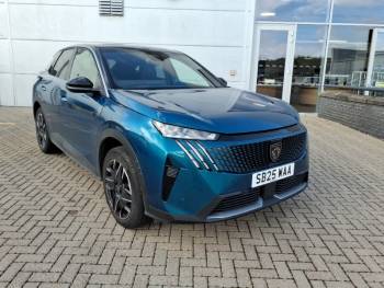 2025 (25) Peugeot 3008 1.2 Hybrid 136 GT 5dr e-DSC6