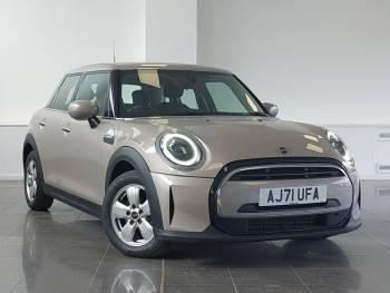 2022 (71) MINI Cooper 1.5 Cooper Classic 5dr Auto [Comfort/Nav Pack]