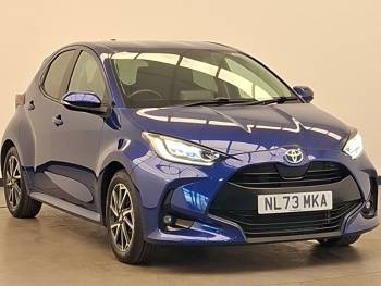 2023 (73) Toyota Yaris 1.5 Hybrid Design 5dr CVT