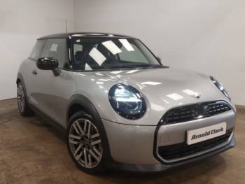 2025 (75) MINI Cooper 1.5 C Classic 3dr Auto