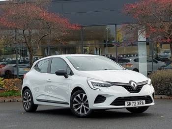 2022 (72) Renault Clio 1.6 E-TECH full hybrid 145 Evolution 5dr Auto