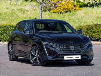 2025 (75) Peugeot 308 1.2 Hybrid 145 GT 5dr e-DSC6