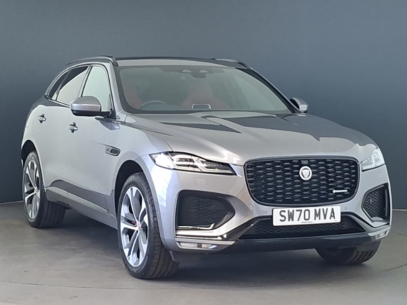 Jaguar F-PACE listing photo
