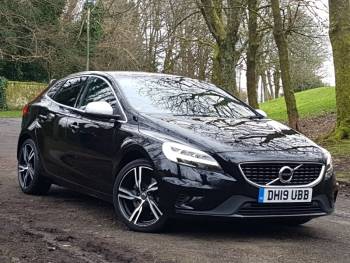 2019 (19) Volvo V40 T3 [152] R DESIGN Edition 5dr Geartronic