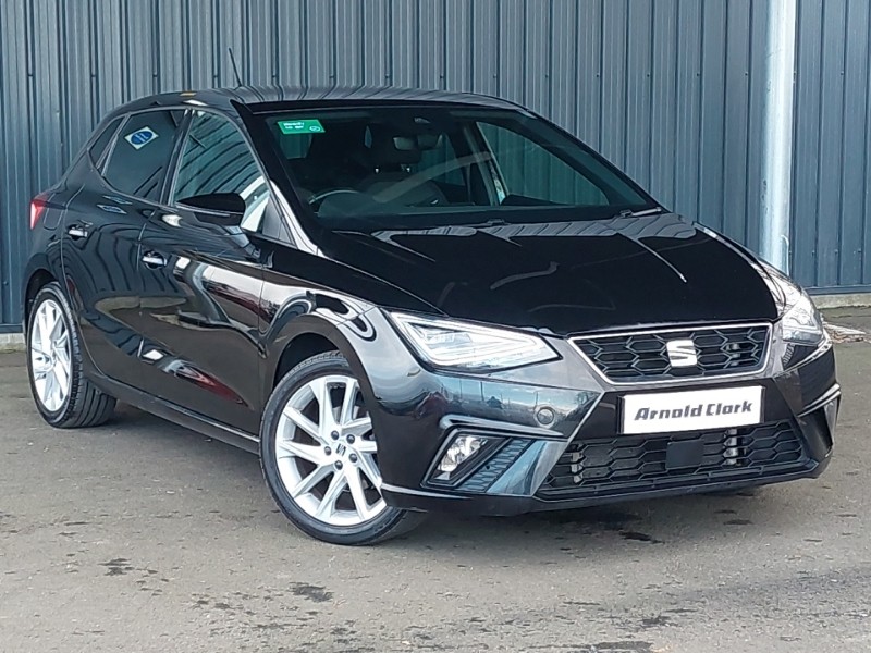 Differences between SEAT Leon and SEAT Ibiza - Which to choose
