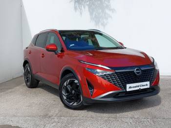 2024 (24) Nissan Qashqai 1.3 DiG-T MH N-Connecta [Glass Roof] 5dr