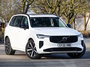 2025 (25) Volvo Xc90 2.0 B5P Plus Dark 5dr AWD Geartronic