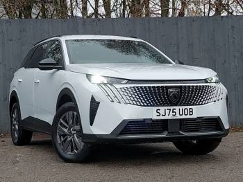 2025 (75) Peugeot 5008 1.2 Hybrid 145 Allure 5dr e-DSC6