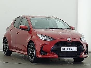 2023 (73) Toyota Yaris 1.5 Hybrid Design 5dr CVT