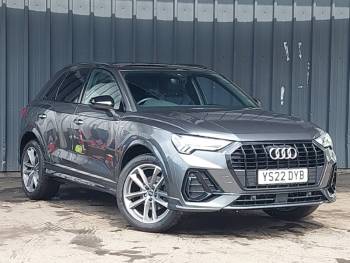 2022 (22) Audi Q3 35 TFSI Black Edition 5dr