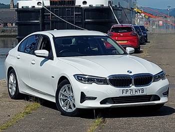 2022 (71/22) BMW 3 Series 330e SE Pro 4dr Step Auto