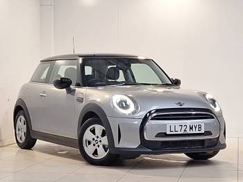 2022 (72) MINI Hatchback 1.5 Cooper Classic Premium 3dr Auto