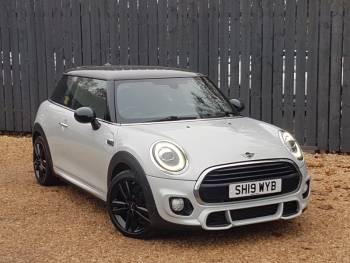 2019 (19) MINI Hatchback 1.5 Cooper Sport II 3dr