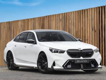 2025 (25) BMW M5 M5 4dr DCT