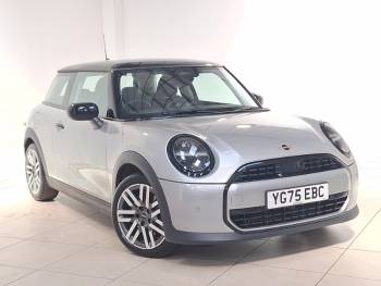 2025 (75) MINI Cooper 1.5 C Classic 3dr Auto