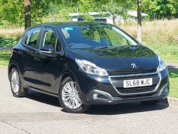 2018 (68) Peugeot 208 1.2 PureTech 82 Signature 5dr [Start Stop]