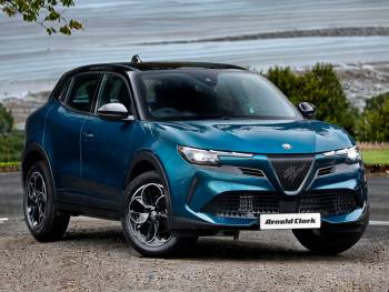 2026 (26) Alfa Romeo Junior 1.2 Turbo 145 Ibrida Ti 5dr Auto