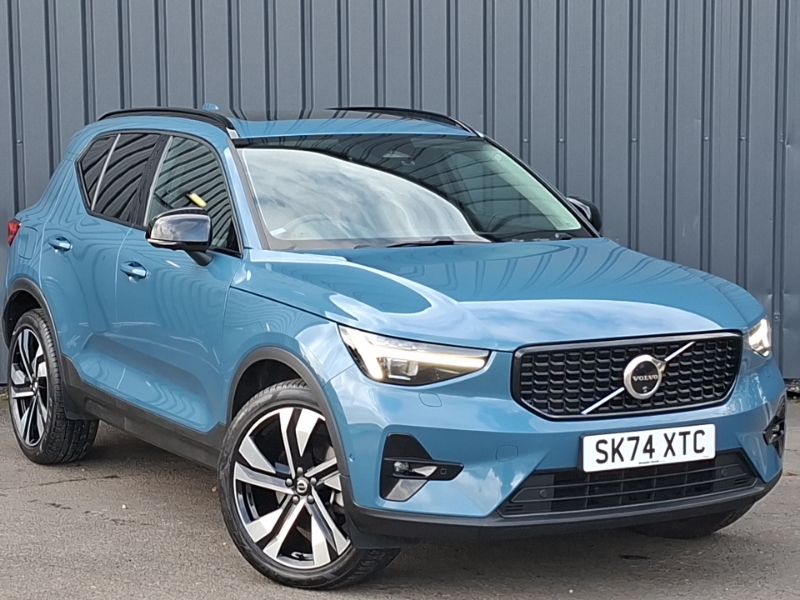 2024 Volvo XC40
