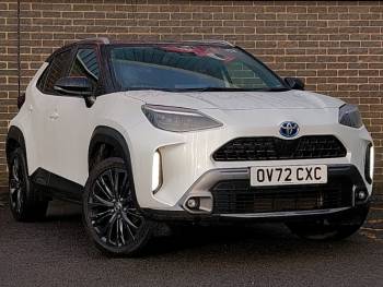2022 (72) Toyota Yaris Cross 1.5 Hybrid Dynamic AWD 5dr CVT