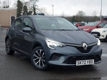 2022 (72) Renault Clio 1.6 E-TECH Hybrid 140 Iconic Edition 5dr Auto