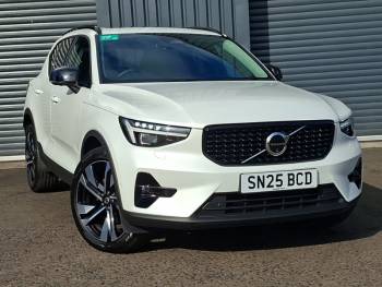 2025 (25) Volvo Xc40 2.0 B3P Ultra Dark 5dr Auto