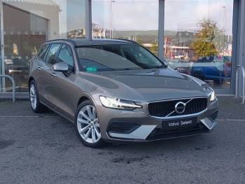 2022 (71) Volvo V60 2.0 B4D Momentum 5dr Auto