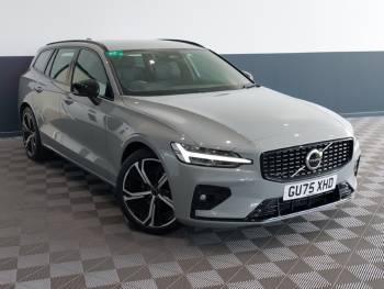 2025 (75) Volvo V60 2.0 B4P Plus Dark 5dr Auto [7 speed]