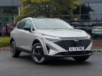 2025 (75) Nissan Qashqai 1.3 DiG-T MH N-Connecta [Glass Roof] 5dr