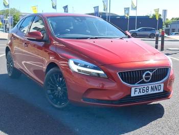 2018 (68) Volvo V40 T2 [122] Momentum Nav Plus 5dr