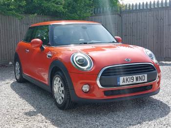 2019 (19) MINI One 1.5 One Classic II 3dr