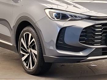 2025 (25) MG Zs 1.5 Hybrid+ Trophy 5dr Auto