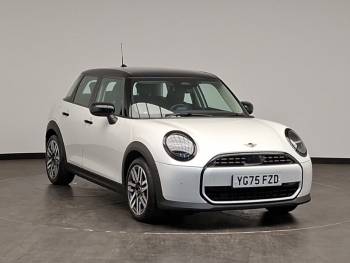 2025 (75) MINI Cooper 1.5 C Classic 5dr Auto