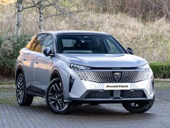 2025 (74/25) Peugeot 3008 1.2 Hybrid 136 GT 5dr e-DSC6