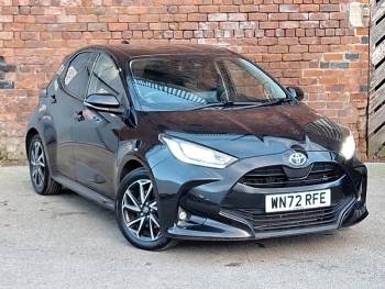 2022 (72) Toyota Yaris 1.5 Hybrid Design 5dr CVT
