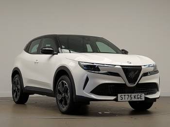 2025 (75) Alfa Romeo Junior 1.2 Turbo Ibrida 5dr Auto