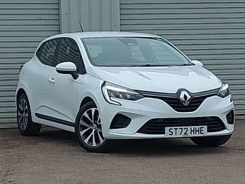2022 (72) Renault Clio 1.6 E-TECH Hybrid 140 Iconic Edition 5dr Auto