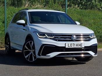 2022 (71/22) Volkswagen Tiguan 1.5 TSI 150 R-Line 5dr DSG