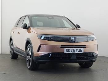 2025 (25) Vauxhall Grandland 1.2 Hybrid [136] Ultimate 5dr e-DCT6 [Pan Roof]