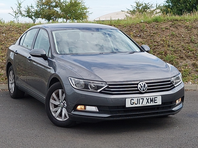 2017 VOLKSWAGEN PASSAT