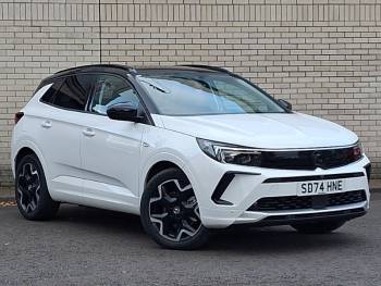 2024 (74) Vauxhall Grandland 1.6 Plug-in Hybrid Ultimate 5dr Auto