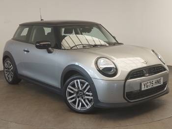 2025 (75) MINI Cooper 1.5 C Classic 3dr Auto