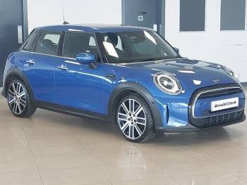 2022 (72) MINI Cooper 1.5 Cooper Exclusive Premium Plus 5dr Auto