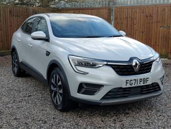 2021 (71) Renault Arkana 1.6 E-TECH Hybrid 145 Iconic 5dr Auto