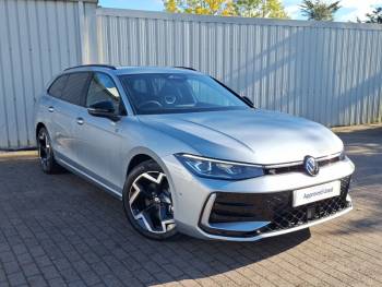 2026 (26) Volkswagen Passat 1.5 eTSI R-Line 5dr DSG