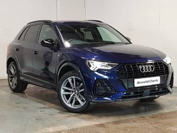 2022 (22) Audi Q3 35 TFSI Black Edition 5dr