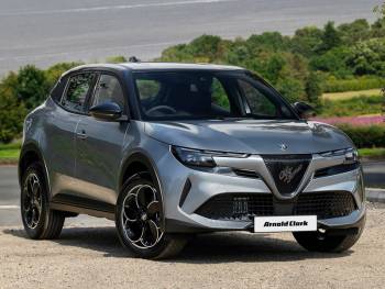 2025 (75) Alfa Romeo Junior 1.2 Turbo Ibrida 5dr Auto